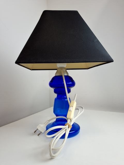 Blå lampe af glas